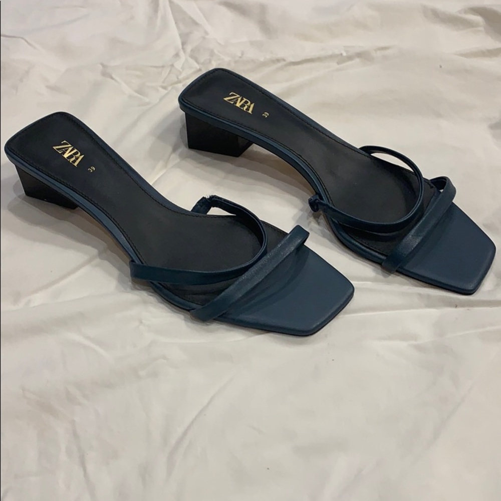 Zara Navy Blue Strappy sandals